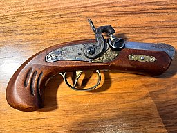 Vorderladerpistole Dikar Spain Philadelphia Derringer Kal. .45 BP