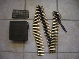 Dekomunition .308/7,62x51win CU auf Zerfallgurt, 100 Stück inc Box , MG3