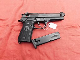 Beretta 92 FS Brigardier Kal. 9 mm Luger, top Stück