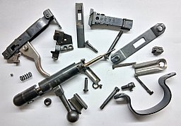 Konvolut Ersatzteile Kleinteile für KK Kleinkaliber Anschütz Einzellader Büchse cal. .22l.r.