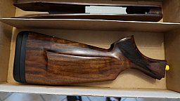 Holzschaft mit Bayrische Backe Holzklasse 2 – für Browning Bar 4x Neuwertig