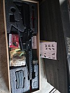 Hochwertiges Airsoft-Gewehr (M4/M16 Serie) – Offizielle TROY-Lizenz – Wie neu!