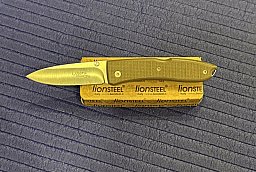 Taschenmesser, Lionsteel Opera