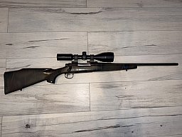 Remington 700 im Kaliber .30-06 Springfield mit Hawke Zielfernrohr und Sportabzug