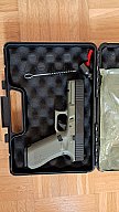 Glock 17 Gen 5 BLK-BFG 9mm P.A.K. 17R