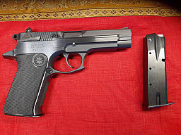 Pistole Star 30M 9mm 9x19 - NEUWERTIG im Koffer - mit komplettem Set v. Ersatzteilen!