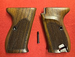 Schöne Holzgriffschalen für Walther P. 38 / P1 aus Sonderserie "100 Jahre Walther". Selten !
