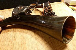 Original Horn/Kuh/Stier Trinkhorn Leder/Deckel/Halterung Trapper/Wikinger/Indianer