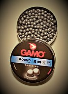 Mächtige Rundkugeln Roundballs 5,5mm .22 Blei LEP