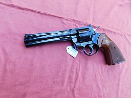 Colt Python 6 Zoll Kal. 357 Mag. super Zustand, aus 1978