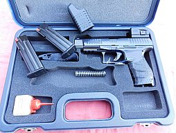Walther PPQ 2M 5 Zoll mit Red Dot Kal. 9 mm Luger mit Reservemagazin und Koffer