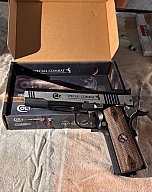 Colt Special Combat Classic