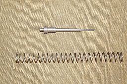 Schlagbolzen und Vorholfeder für Colt Kart Wechselsystem .22lr
