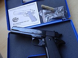 COLT GOVERMENT 1911--alte PTB-638-Neuwertig