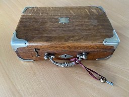Feuerstutzen Patronenkasten für Patronen 8,15x46R
