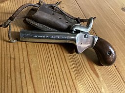 Derringer cal41 perk.