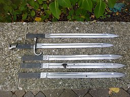 Fünf Bajonett Rohlinge