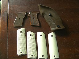 4Paar Griffschalen, Kunststoff, ZB. Colt 1911
