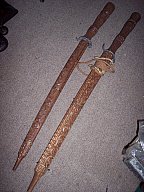 Schwerter Japan? Thailand? Katana? Arisaka Holz geschnitzt Degen Säbel Nambu unbekannt Dachbodenfund