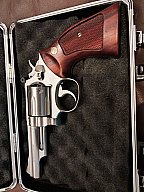 Handfeuerwaffe S/W .357mag