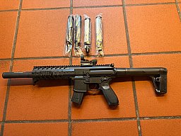 Sig Sauer MCX CO2-Luftgewehr Set (Kal. 4,5mm Diabolo) – Inkl. B&T Schalldämpfer, Red Dot & 4x 88g CO