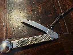Altes Puma - Anglermesser mit Fischtöter und Fischwaage