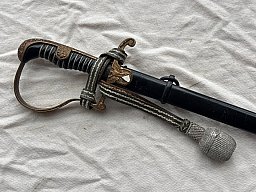 Offiziersdegen Heer 2.Weltkrieg Wehrmacht mit Portepee. Klingenhersteller Robert Klaas Solingen. Top