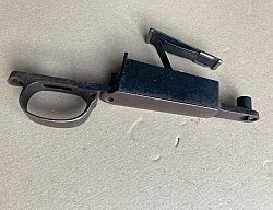 Gewehr 98 / K98k - Magazinkasten / Magazinkastendeckel, Feder und Zubringer Mauser