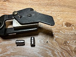 Lee 2 Fach Kugelzange .358-158 gr.ROUND FLAT. No.90303
