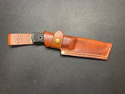 Custom Lederscheide von PN Leather Sweden für Fällkniven F1 – Top Zustand!