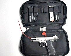 Pistole S&W Modell 5906, 4 Magazine, 5 Pufferpatronen, Waffentasche