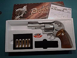 UHC M29 Revolver 4 Zoll Lauf neu in OVP Federdruck