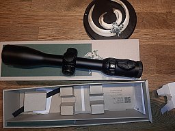 Neues Modell und wie neu! Zielfernrohr Swarovski Z8i 2-16x50 mit Schiene