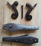 ein Paar Perkussions Schlösser für ein Jagdgewehr Flinte MANTON London