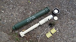 Gewehr- Fallschirm-Leucht-Granate. Mod PFL-RFL 40 M259. Gefechtsversion - Zerlegt