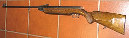 Altes BURGO Luftgewehr in Kal. 4,5mm mit der Nummer 124850 ohne F - Zeichen, lange vor 1970